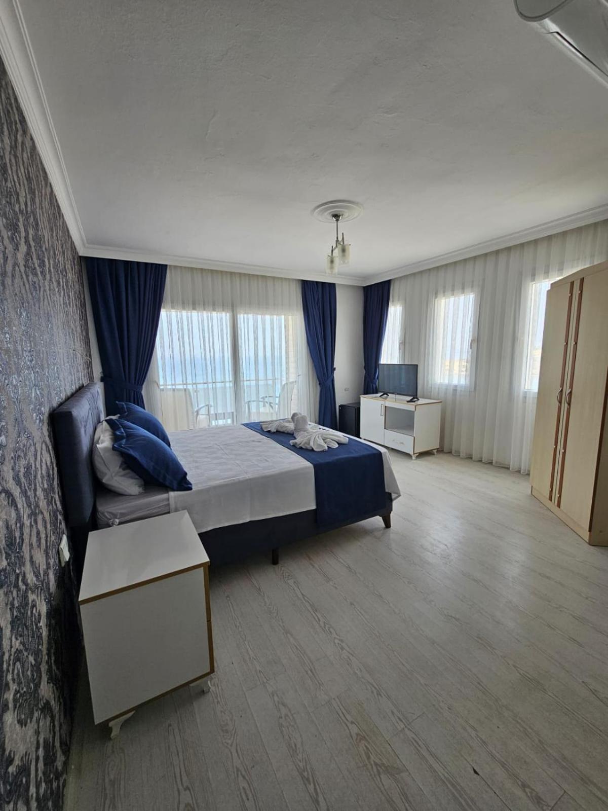 Yenifoca Ersan Hotel Exterior photo